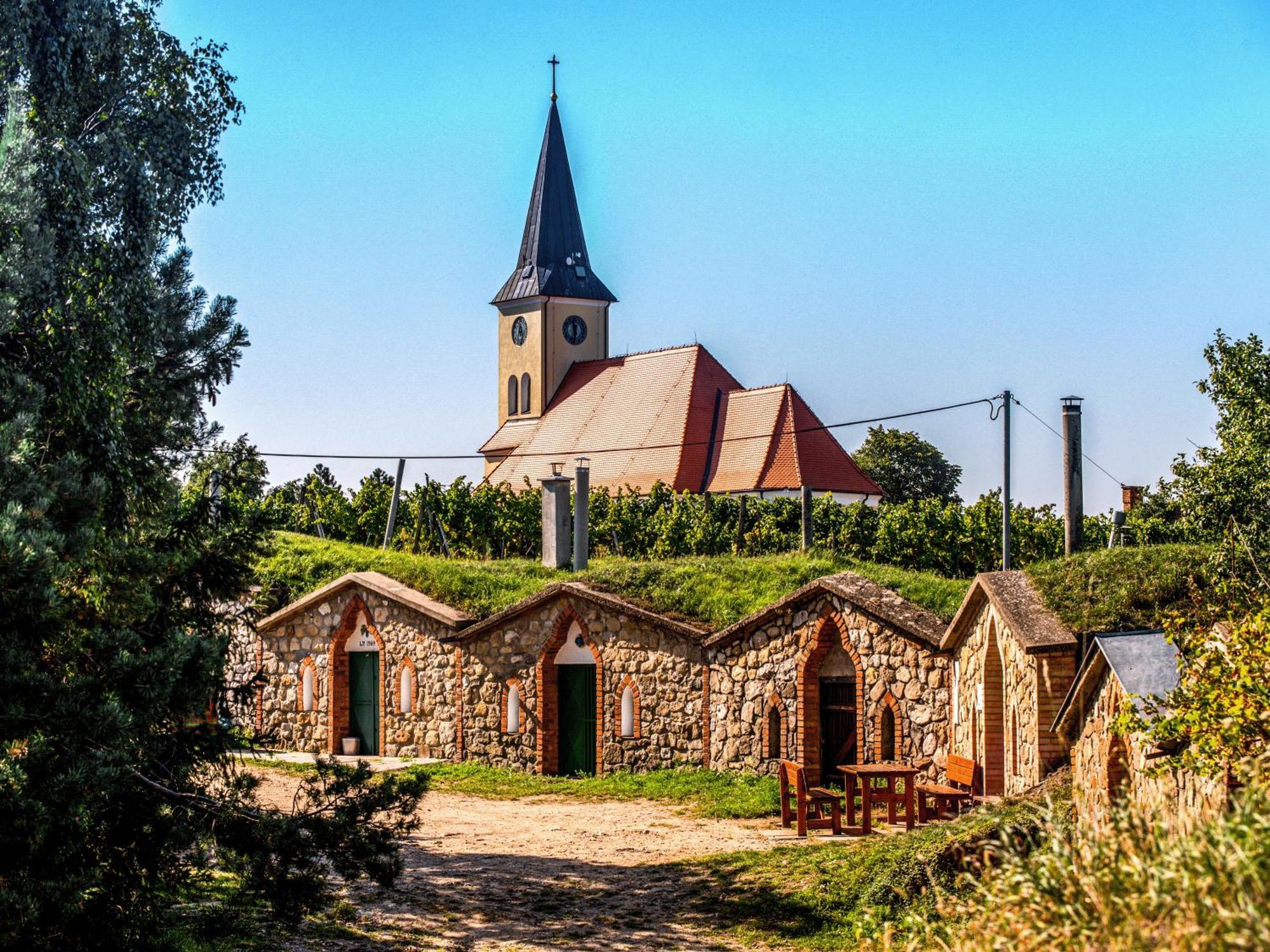 Penzion U Tri Ruzi Vrbice Dış mekan fotoğraf